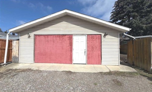 2715 41A Avenue Se, Calgary, AB - Outdoor With Exterior