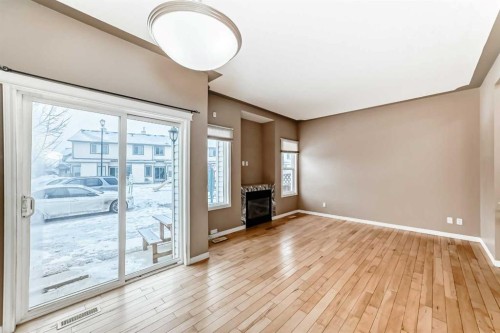 207-620 Luxstone Landing Sw, Airdrie, AB - Indoor Photo Showing Other Room