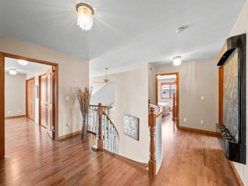 146 Edgeview Road Nw, Calgary, AB - Indoor Photo Showing Other Room