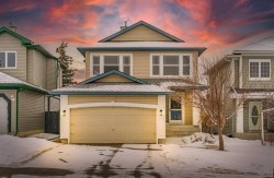 12633 Coventry Hills Way NE Calgary, AB T3K 4R8