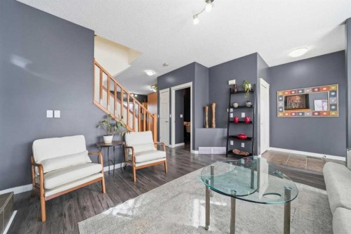 74 Cranberry Close Se, Calgary, AB - Indoor