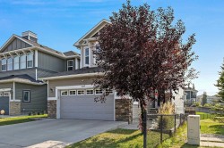 415 Auburn Bay Avenue SE Calgary, AB T3M 1Y5