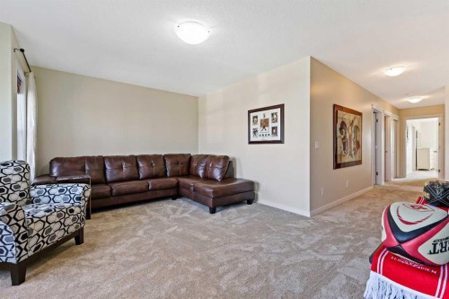 415 Auburn Bay Avenue Se, Calgary, AB - Indoor Photo Showing Living Room
