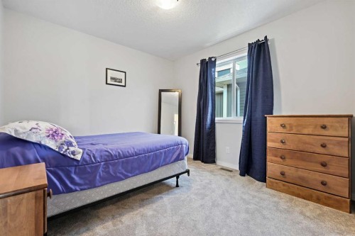 415 Auburn Bay Avenue Se, Calgary, AB - Indoor Photo Showing Bedroom