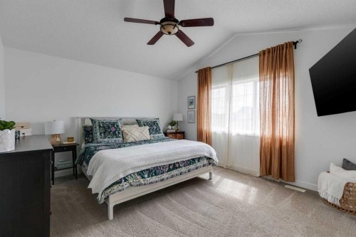 112 Fireside Drive, Cochrane, AB - Indoor Photo Showing Bedroom