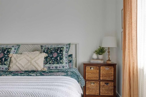 112 Fireside Drive, Cochrane, AB - Indoor Photo Showing Bedroom