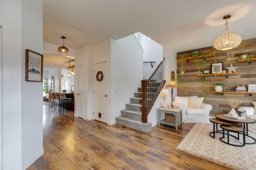 112 Fireside Drive, Cochrane, AB - Indoor Photo Showing Living Room