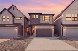 324 Copperhead Way SE Calgary, AB T2Z 5H2