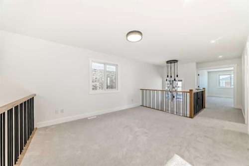 28 Saddlecrest Manor Ne, Calgary, AB - Indoor Photo Showing Other Room