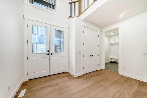 28 Saddlecrest Manor Ne, Calgary, AB - Indoor Photo Showing Other Room