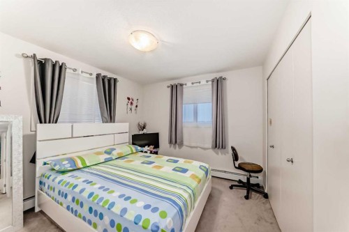3302-181 Skyview Ranch Manor Ne, Calgary, AB - Indoor Photo Showing Bedroom