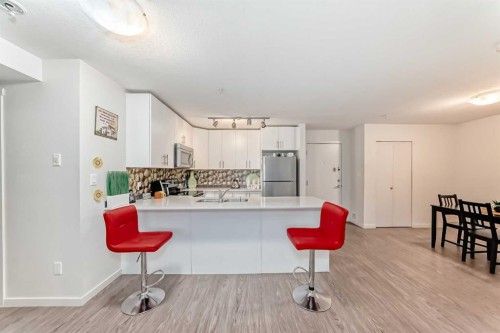 3302-181 Skyview Ranch Manor Ne, Calgary, AB - Indoor Photo Showing Kitchen