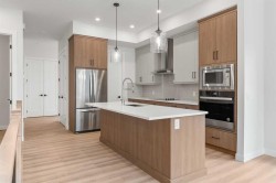 88-297 Riviera Way  Cochrane, AB T4C 2A4