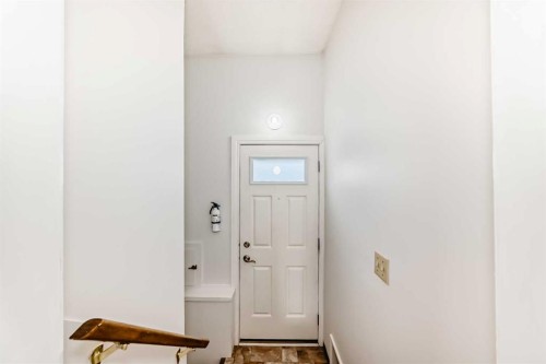 8423 Addison Drive Se, Calgary, AB - Indoor Photo Showing Other Room