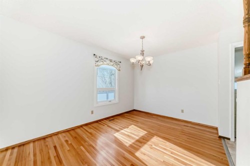 8423 Addison Drive Se, Calgary, AB - Indoor Photo Showing Other Room