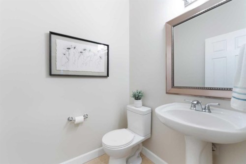71 Chaparral Close Se, Calgary, AB - Indoor Photo Showing Bathroom
