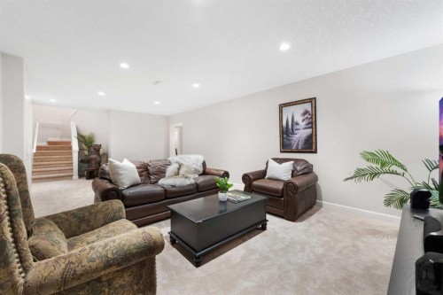 71 Chaparral Close Se, Calgary, AB - Indoor Photo Showing Living Room