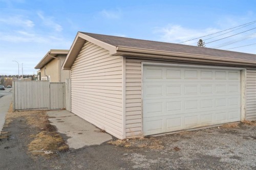 8547 47 Avenue Nw, Calgary, AB - Outdoor With Exterior