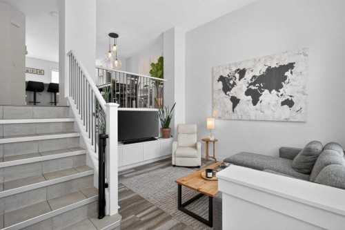 103 Cranbrook Walk Se, Calgary, AB - Indoor