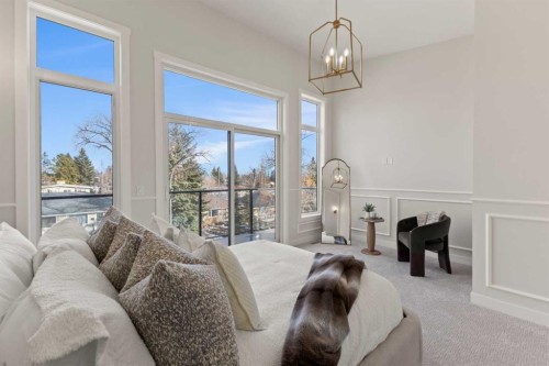 3107 42 Street Sw, Calgary, AB - Indoor