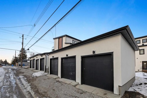 3107 42 Street Sw, Calgary, AB - Outdoor With Exterior