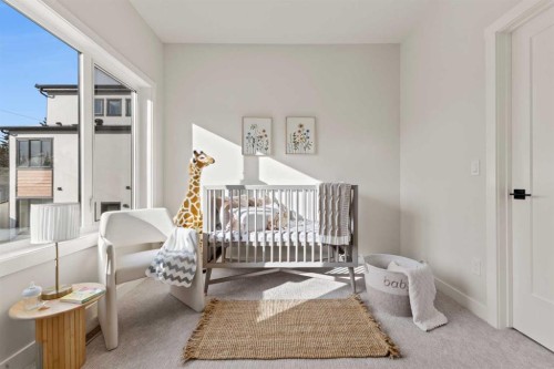 3107 42 Street Sw, Calgary, AB - Indoor Photo Showing Bedroom