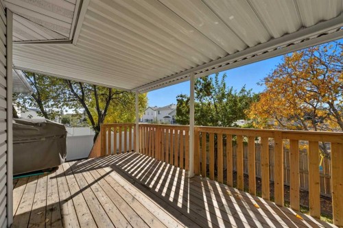 31 Applegrove Crescent Se, Calgary, AB - Outdoor With Deck Patio Veranda With Exterior