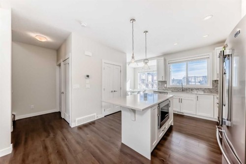 108 Walgrove Cove Se, Calgary, AB - Indoor Photo Showing Kitchen With Upgraded Kitchen