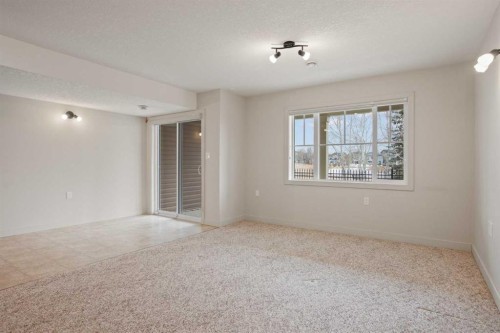 36-351 Monteith Drive Se, High River, AB - Indoor Photo Showing Other Room
