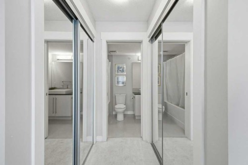 2413-11 Mahogany Row Se, Calgary, AB - Indoor Photo Showing Other Room