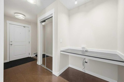 2413-11 Mahogany Row Se, Calgary, AB - Indoor Photo Showing Other Room