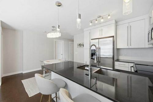 2413-11 Mahogany Row Se, Calgary, AB - Indoor Photo Showing Kitchen With Upgraded Kitchen