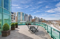 901-837 2 Avenue SW Calgary, AB T2P 3T9