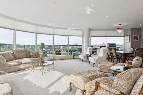 901-837 2 Avenue Sw, Calgary, AB - Indoor Photo Showing Living Room