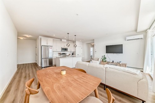 2307-55 Lucas Way Nw, Calgary, AB - Indoor