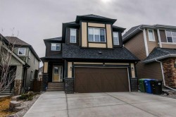 53 sherwood Square NE Calgary, AB T3R 0R9