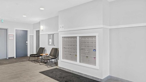 1302-220 Seton Grove Se, Calgary, AB - Indoor Photo Showing Other Room