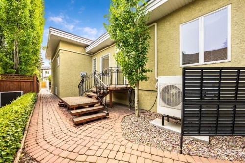 509 15 Avenue Ne, Calgary, AB - Outdoor With Exterior