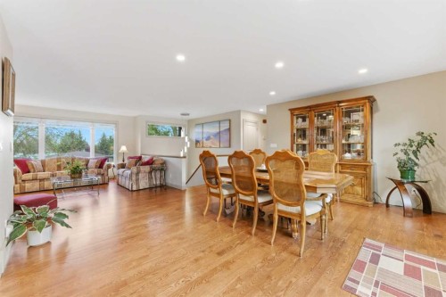 228 Cantrell Place Sw, Calgary, AB - Indoor