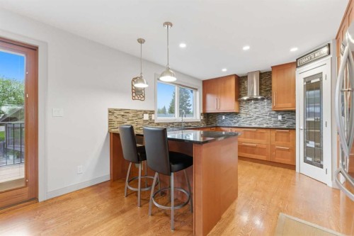 228 Cantrell Place Sw, Calgary, AB - Indoor