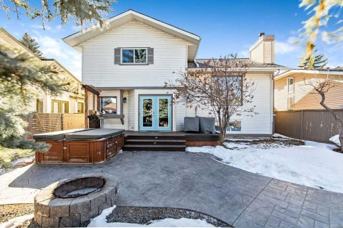 851 Mckenzie Drive Se, Calgary, AB - Outdoor With Deck Patio Veranda