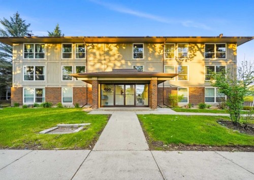122-860 Midridge Drive Se, Calgary, AB 