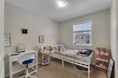 1002-1001 8 Street Nw, Airdrie, AB - Indoor