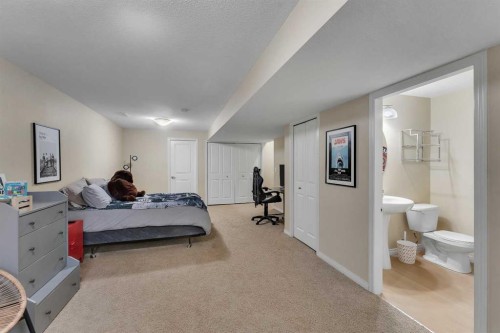 1002-1001 8 Street Nw, Airdrie, AB - Indoor