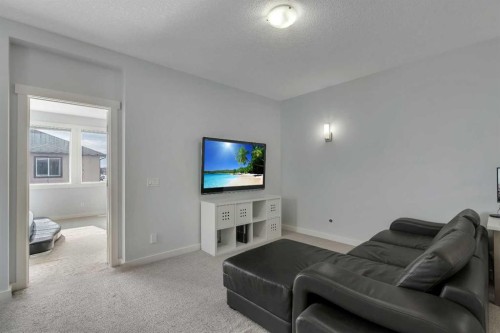 151 Stonemere Green, Chestermere, AB - Indoor