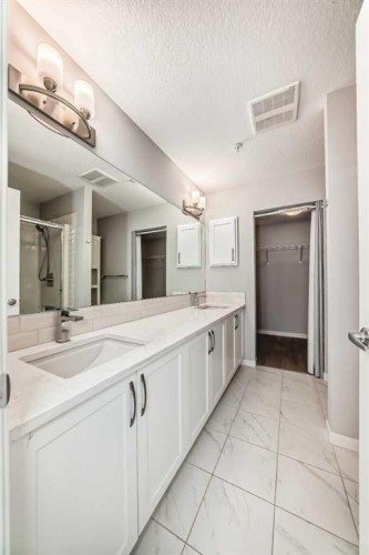 209-4250 Seton Drive Se, Calgary, AB - Indoor Photo Showing Other Room