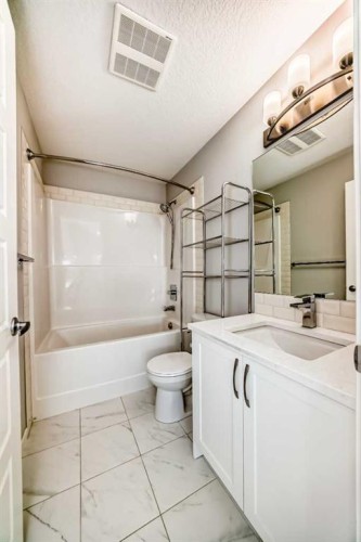 209-4250 Seton Drive Se, Calgary, AB - Indoor Photo Showing Other Room