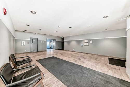209-4250 Seton Drive Se, Calgary, AB - Indoor Photo Showing Other Room