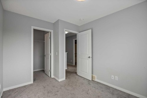 77 Masters Street Se, Calgary, AB - Indoor