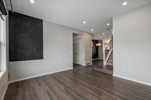 77 Masters Street Se, Calgary, AB - Indoor Photo Showing Other Room